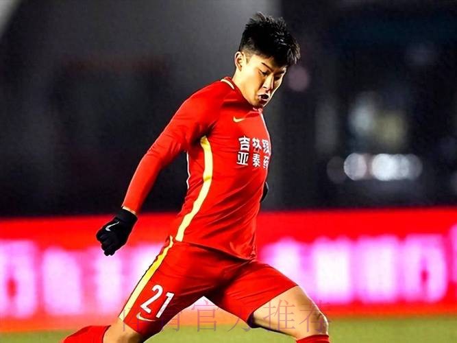 国足新人说|何超:打国家队比赛收获自信 需继续努力提高自己 国足新人说|何超:打国家队比赛收获自信 需继续努力提高自己